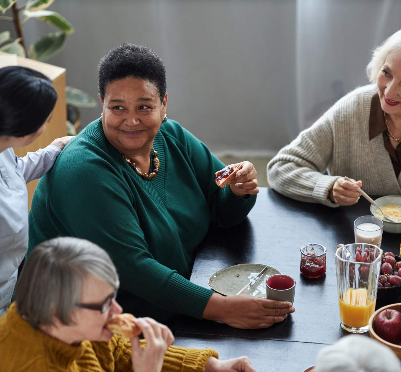 Daily Care Services for Seniors in Denver